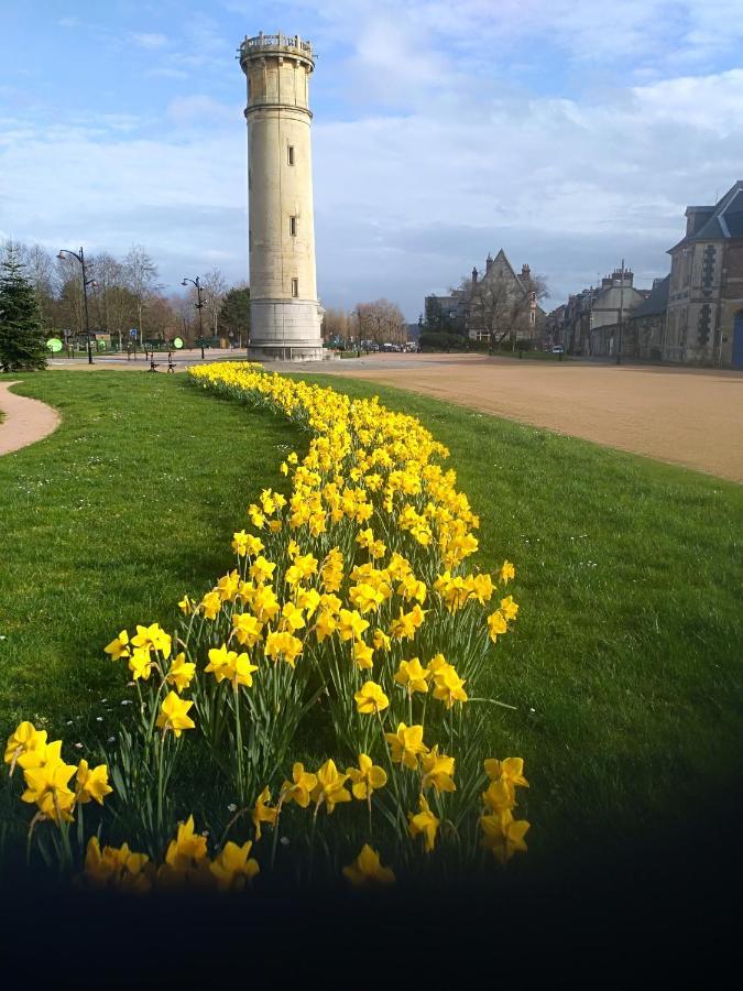 Lamaison Du Phare Honfleur Chambres D'Hotes Et Jacuzzi Prive Εξωτερικό φωτογραφία